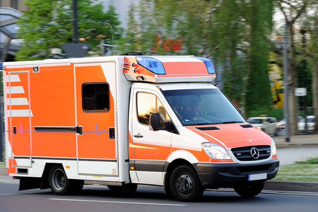 Ambulancia terrestre