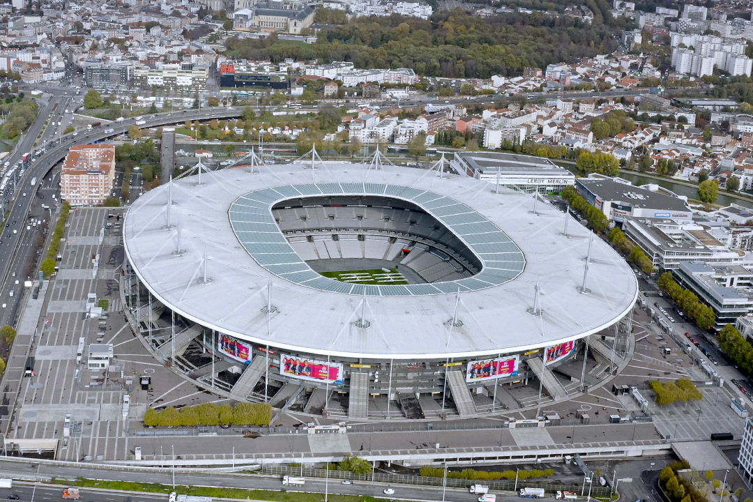 Fly to the 2023 Rugby Championship in France in a private jet